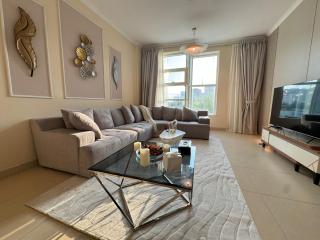 2BR available with Private terrace - 1