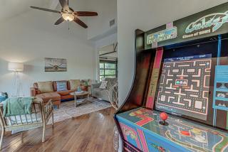 Bear Moon Ranch - Hot Tub Pool Pickleball - 7