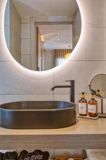 Designer Penthouse Near Promenade Including BBQ Terrace - 2