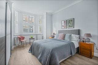 Modern Apartment in West London - 5