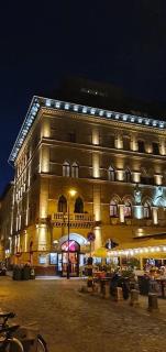 Cedar Inn Budapest - Palace District - 9