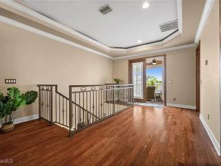 Waterfront Luxury Getaway with Pool, Spa & Game Room - Villa Miramar Retreat - Roelens - 1