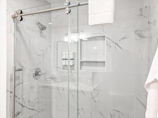 Apt Nr Montrose Midtown Museums Desk Games Wifi - 7