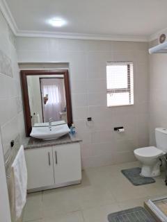 The Hilton Stay Cottages - 2