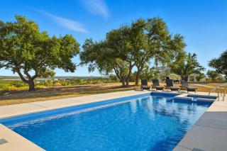 NEW! Lake View, Pool and Spa, Gameroom, Firepit - 6