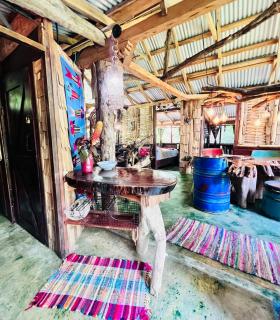 Fairytale Jungle Cottage by the Sea, Bocas - 6