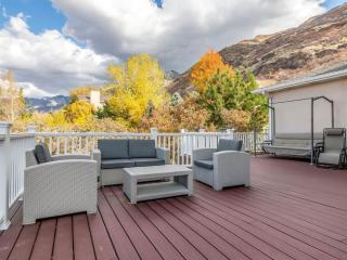 Wasatch Retreat in Draper with Mtn Views Theater and Hot Tub - 8
