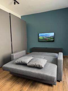 Modern Studio in Central Victoria - 3