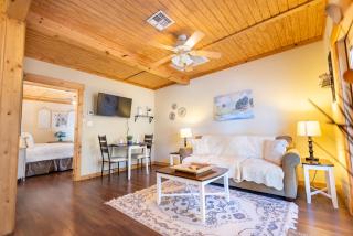 Mystic Hill Suites - 1