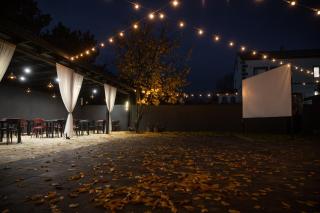 Avalon Hotel&Pool - 5