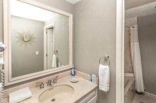 Sonoran Spa W706 - 1