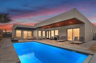 Pecan Valley Modern Poolhouse in Hurricane near Sand Hollow - 9