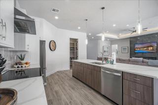 Pecan Valley Modern Poolhouse in Hurricane near Sand Hollow - 1