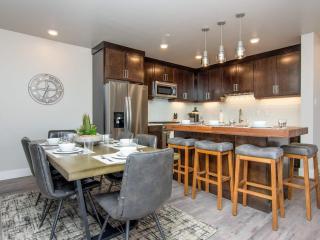 Sage Creek E1 in Moab with Scenic Community Pool - 4