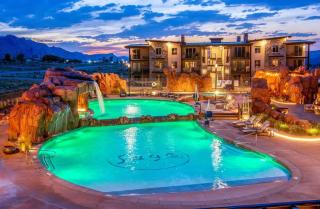 Sage Creek E3 in Moab with Private Hot Tub and Community Pool - 8
