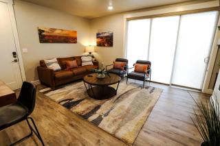 Sage Creek E3 in Moab with Private Hot Tub and Community Pool - 7