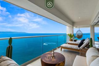 Luxury 4 BR Condo Amazing Views - Beach - Pools - 0