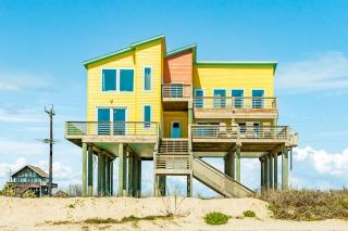 Ultimate Beachfront Sunset Views Sleeps 16 - 1