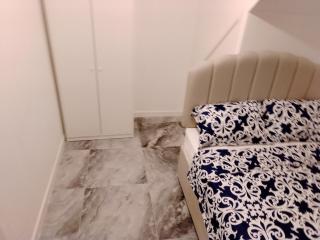 Modern Refurbished 2 bedrooms Flat- Ashton-Under-Lyne - 7