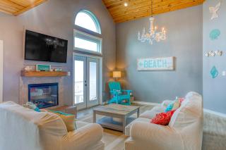 Prime Beachfront Private Gazebo Sleeps 14 - 2