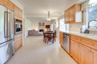 3 Mi to Dtwn Home with Fire Pit and Yard in Jackson - 2