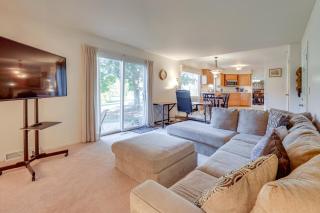 3 Mi to Dtwn Home with Fire Pit and Yard in Jackson - 1