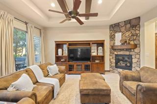 Poolside Place in Coral Ridge with Private Hot Tub - 6