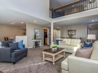 Union Meadows in Salt Lake with Private Hot Tub and Park - 6