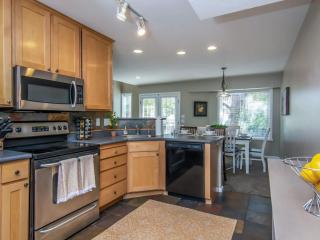 Union Meadows in Salt Lake with Private Hot Tub and Park - 5