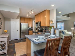 Union Meadows in Salt Lake with Private Hot Tub and Park - 4