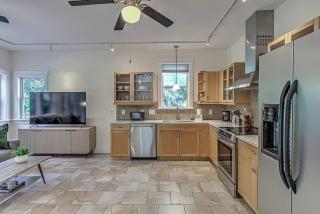 2BR Retreat in Bouldin Creek - Walk to SoCo - 1