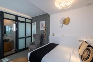 Mykonos Double Luxury Mini Suites-With External Hot spa Adults only - 0