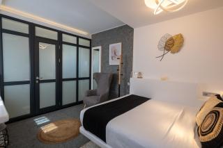 Mykonos Double Luxury Mini Suites-With External Hot spa Adults only - 1