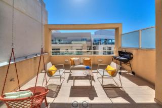 Ortigia Penthouse, Private Terrace, Distant Sea Views by Haven & Keys Malta - 5