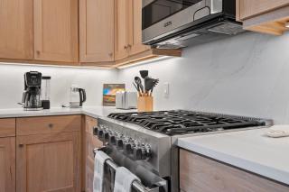 Mountain View Magic at Mayflower Lakeside by Park City Vacations - 1