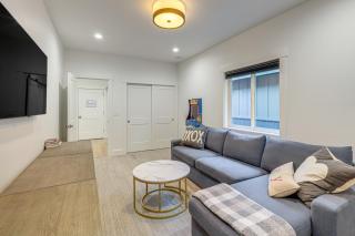 2 Mi to Payette Lake Charming Cottage with Hot Tub! - 2