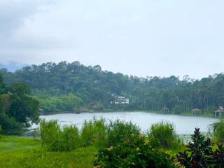 Karlad Lake Palace Waterfront Resort - 0