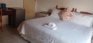 Tushiya guest lodge witbank - 1