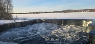 Riverside villa with sauna and jacuzzi - 1