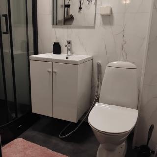 Nordstay Tromso- Cozy One-Bedroom Apartment with private Entrance - 5