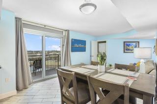 High Seas by StayMareni - Oceanfront Escape - 0