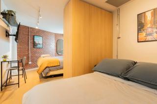 HOM I Departamento con Terraza Piso1 2PAX - 5