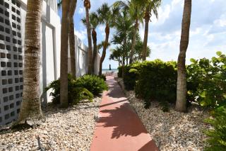 Lido Harbour Towers #507 Lido Key & Private Beach! - 7