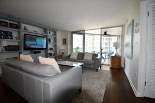 Lido Harbour Towers Lido Key & Private Beach! - 3