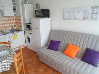 Appartement cosy avec balcon à 10 min des Thermes, animaux admis - FR-1-503-24 - 2