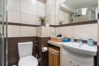 Spodek Citylight Apartment by BookingHost - 8