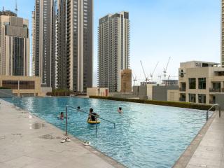 VayK - Spacious 2BR in Dubai Creek Harbour - 0
