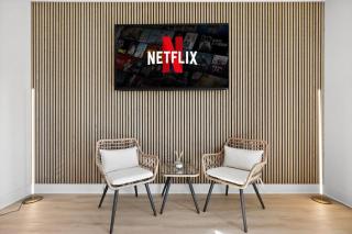 Luxury Home: Mins to NRG, Hobby Airport & Midtown - 7