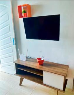 Casa a 50 metros da praia com piscina, churrasqueira e ar condicionado - 1