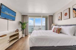 Porcida Dreams by StayMareni - Beachfront Suite - 0